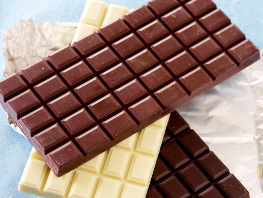 Ученые: Музыка улучшит вкус пищи, а шоколад поможет унять кашель